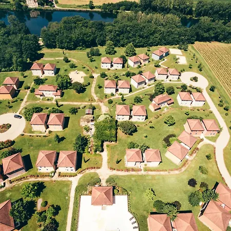 Le Domaine De Claire Rive-1 By Interhome Apartamento